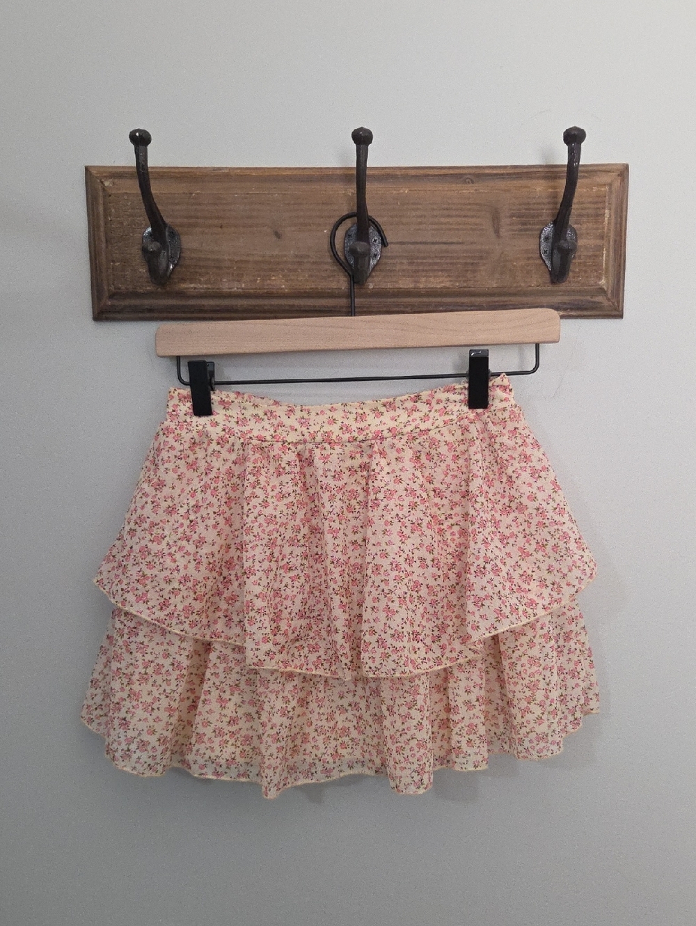 Altar'd State Floral Tiered Mkni Skirt XS EUC